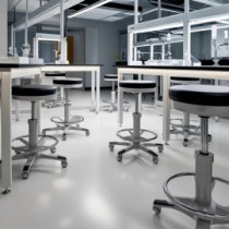 Laborhocker