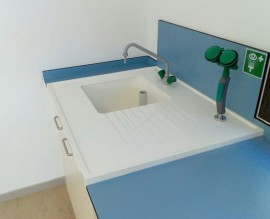 Laborspülbecken