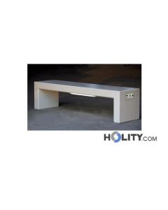 Sitzbank-für-Stadtmobiliar-mit-USB-Anschluss-h33815