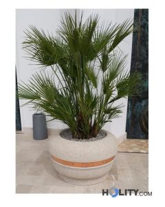 Pflanzgefäß-aus-Beton-für-den-öffentlichen-Bereich-h45015