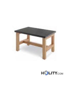 Fussauftritt-aus-Holz-für-Arztpraxen-h582_24