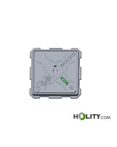 Straßenschacht-mit-quadratischem-Rahmen-h638_174