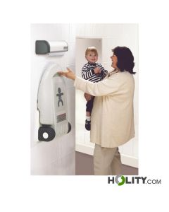 Wickeltisch-für-öffentliche-Toiletten-h814_02