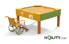 Sandkastenspielplatz-geeignet-für-Kinder-mit-Behinderungen-h749_02