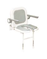 U-förmiger-gepolsterter-Sitz-mit-Rückenlehne-und-Armlehnen-h13610