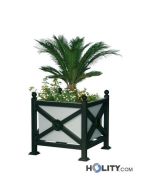 fioriera-in-metallo-per-spazi-pubblici-h140157