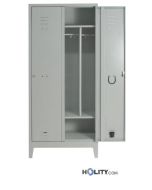 Umkleidespind-2-Platze-mit-Schwarz-Weiß-Trennung-h228_35
