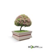 Quadratische-Pflanzgefäße-für-Stadtmöbel-h319_128