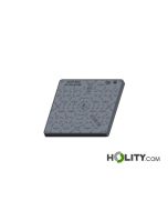 Straßenschacht-mit-Rahmen-h638_144