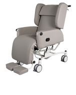 rollstuhl-fuer-bettlaegerige-patienten-h917-05