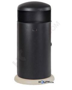 Müllcontainer-mit-Betonsockel-h140143