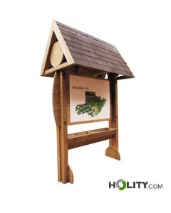 Anschlagtafel-aus-Holz-für-öffentliche-Räume-h109_322