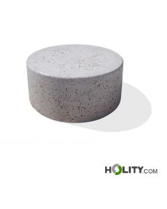 Runder-Sitz-aus-Beton-h140_417
