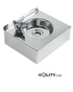 Brunnen-mit-Wasserhahn-h21862