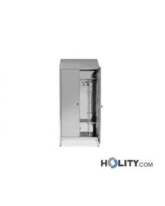 Umkleideschrank-mit-Kleiderhaken-h22_234