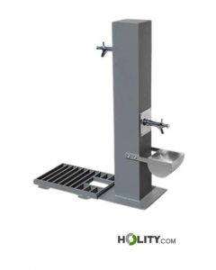 Öffentlicher-Parkbrunnen-mit-Hundenapf-h521_44