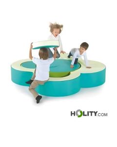 Sofa-in-Kleeblattform-für-Kindergarten-h681_57
