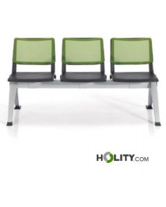 Wartebank-mit-3-Sitzplätzen-und-Netzlehnen-h933_06