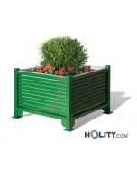 Blumentopf aus verzinktem Stahl als Stadtmobiliar h140265