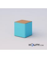 Sitzhocker als Stadtmobiliar mit Sitzfläche aus Holz h140_327