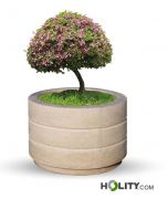 Pflanzgefäß-aus-Beton-für-öffentliche-Räume-h319_77