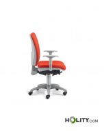 Bürostuhl-mit-Armlehnen-h449_146