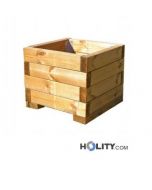 Pflanzgefäß-aus-Holz-für-Stadtmobiliar-h521_09