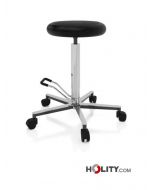 Hocker-mit-gepolstertem-Sitz-und-Fußpedal-h576_28